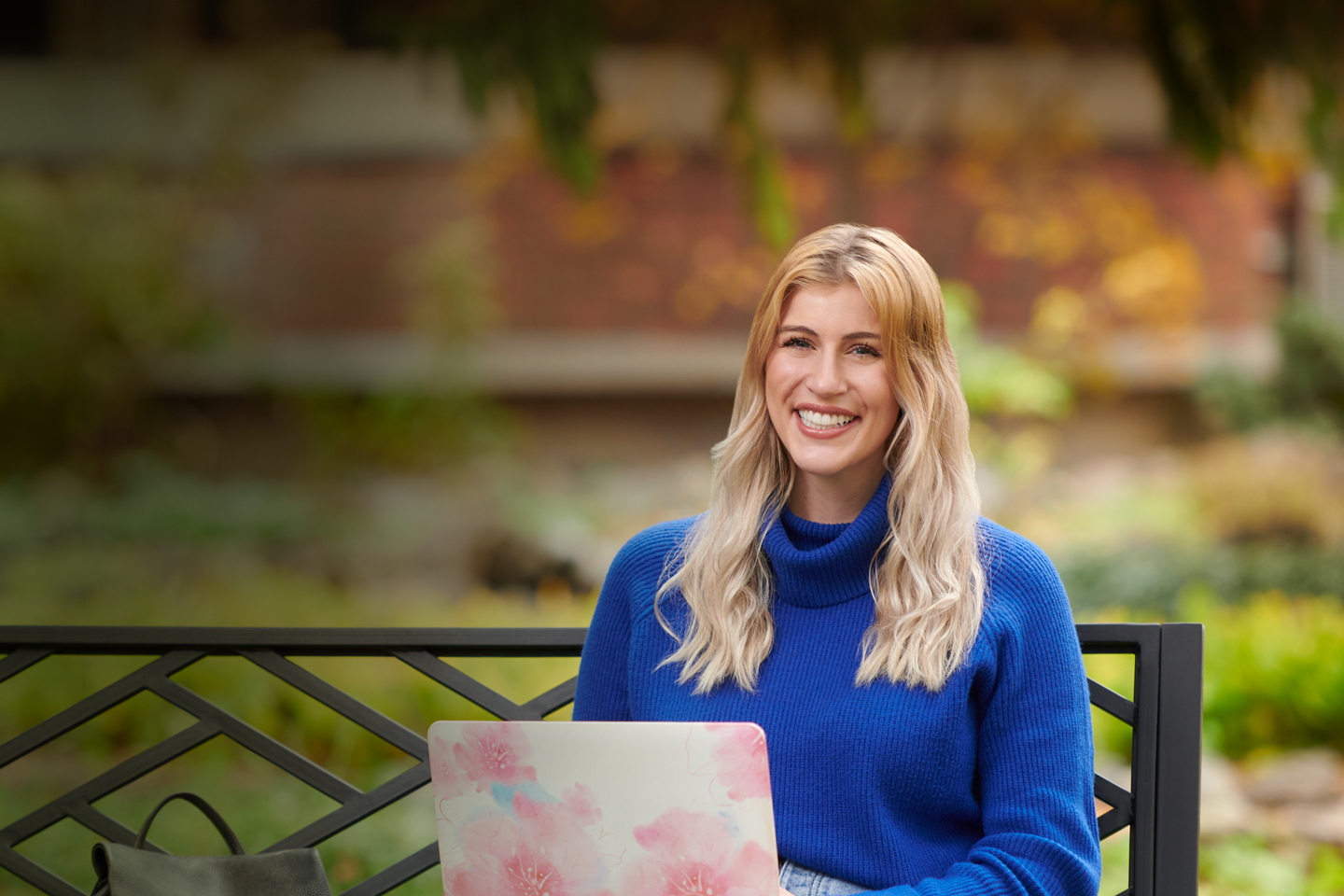 image-2 imagen of ramdon header image-2 imagen of ramdon header